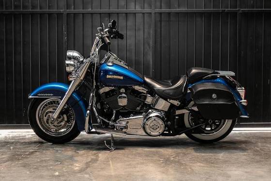 HARLEY-DAVIDSON SOFTAIL DELUXE 